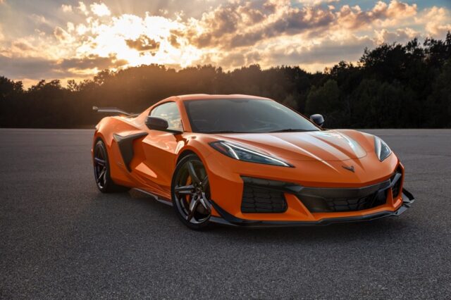 GM Stops Taking 2023 Corvette Z06 Orders (Are the Build Restrictions Too Complex???)