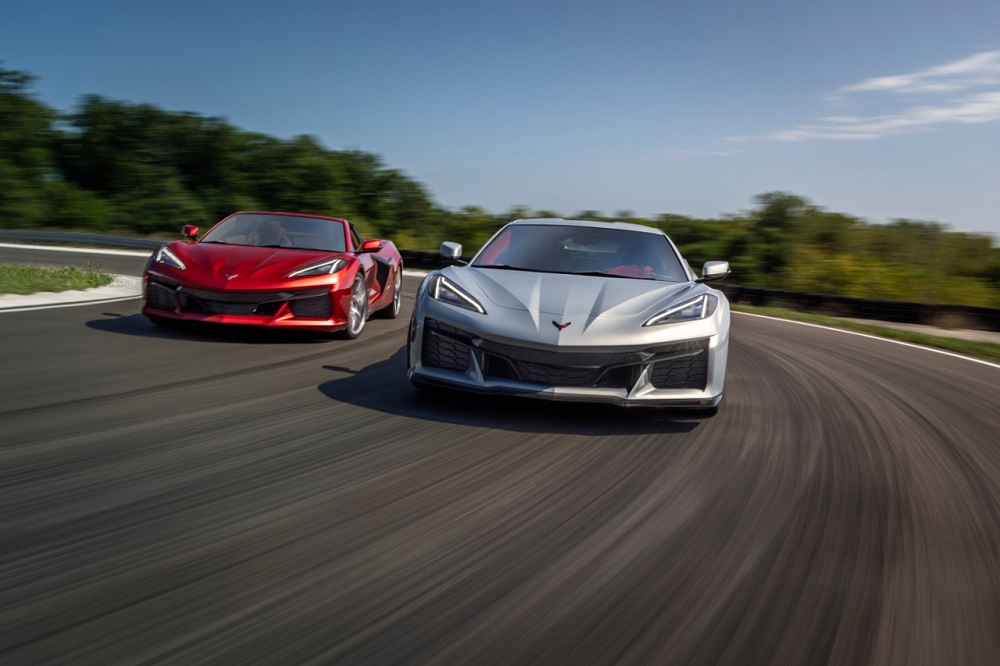 2023 Corvette Z06 Hangs With Lamborghini Huracán, McLaren 765LT in Comparison Test