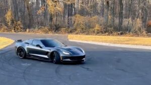 5 Corvettes That Really Know How To Make An Entrance