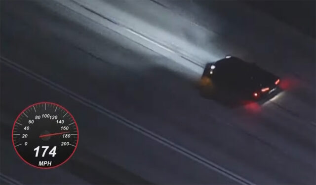 C7 Corvette driving over 170 MPH on Los Angeles Freeway running from police