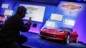 CES debut of 4G connected Corvette and Chevrolet vehicles