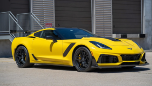 5K Mile C7 Corvette ZR1 Fetches Over $200K on BaT